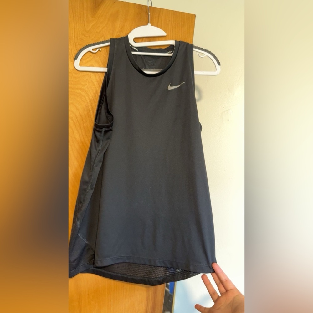 Nike Charcoal Gray Sleeveless Top